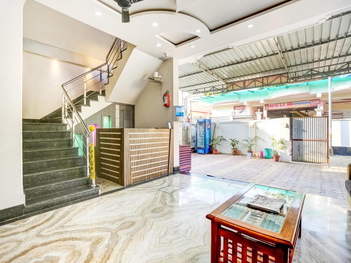 Oyo 75850 Vishwanath Guest House Benares Buitenkant foto
